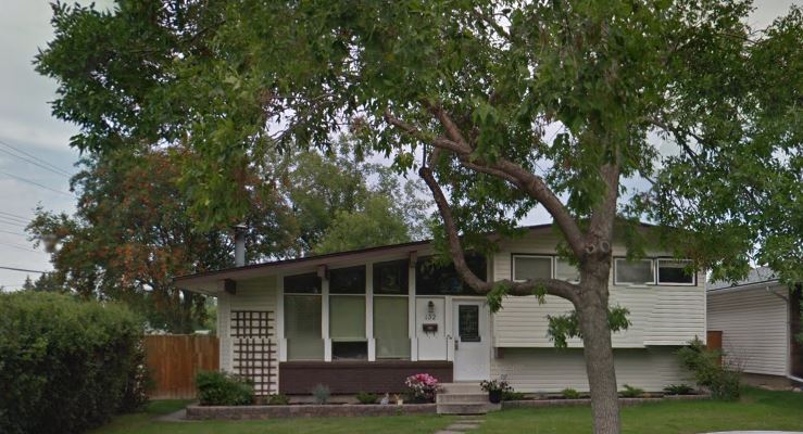 131 Baker Crescent NW