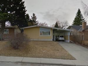 3916 Brantford Dr NW