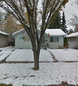 3811 Charlesweeod Dr NW